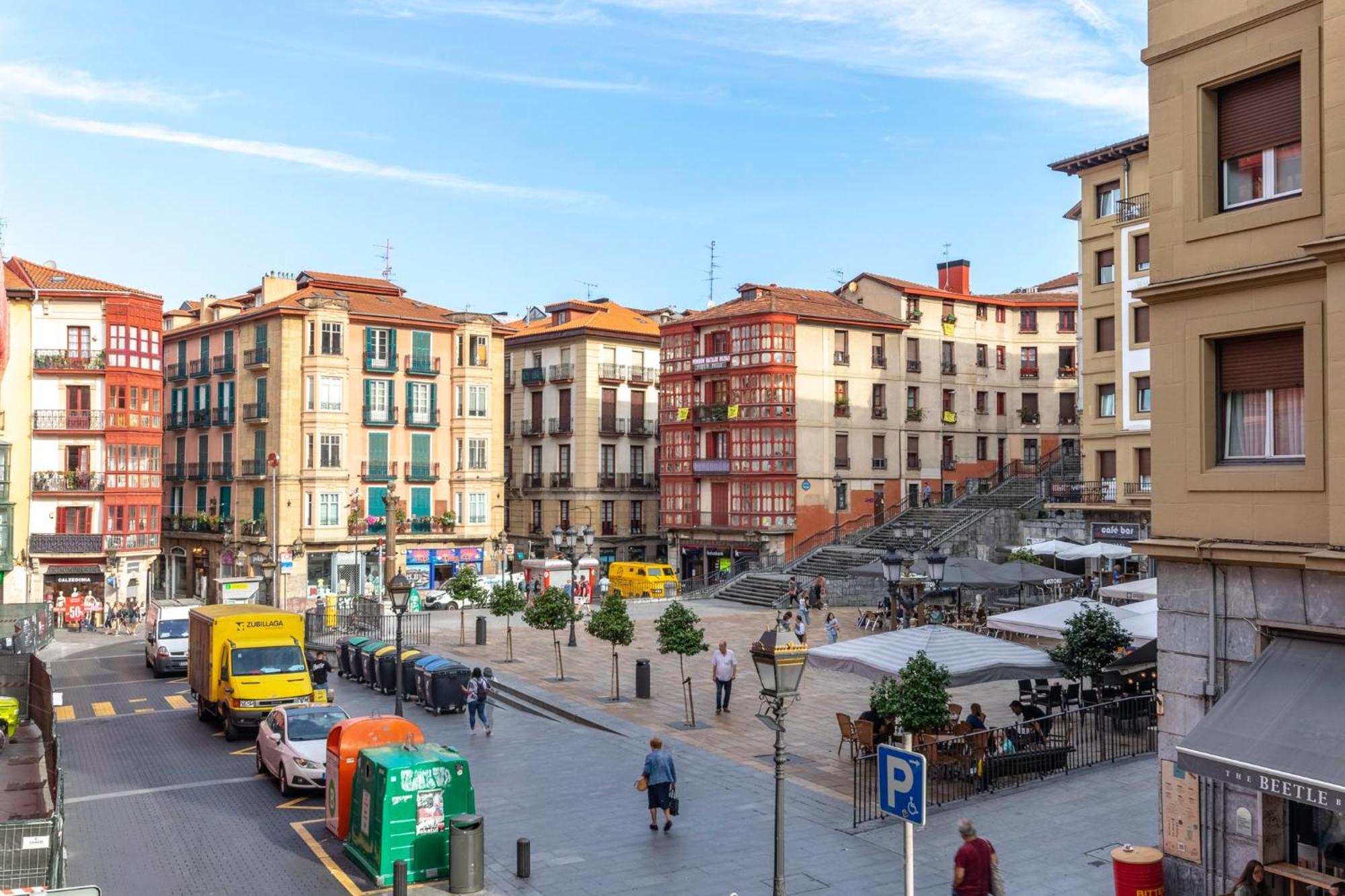 Plaza Unamuno - Casco Viejo - Parking Opcional Bilbao Exterior photo